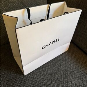 CHANEL Classic White Shopping Bag